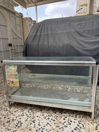 رفوف مينيوم • عارضة مينيوم • جدد مستخدمات