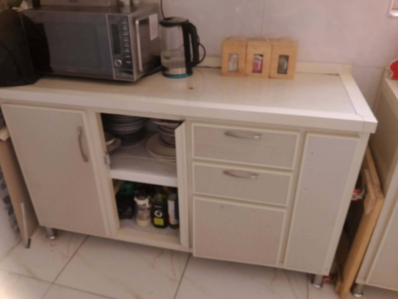 السلام عليكم كاونتر 3 قطع للبيع السعر 250 مكانه بغداد الشراي يتفضل خاص


**إذا كنت صاحب هذا الإعلان وتريد حذفه لأي سبب، رجاءا أرسل رسالة إلى الدعم الفني**