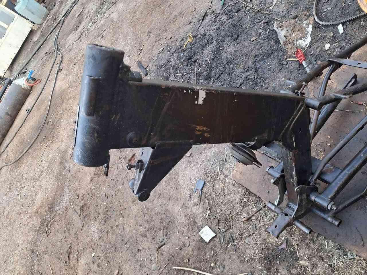 سلام عليكم للبيع شاصي ٨٢ ابو دوبه  السعر ١٠٠ مكاني فلوجة هاتف ***********يوجد توصيل جميع محافظات من رخصت مدير الكروب المحترم
