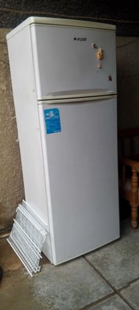 ثلاجه • حالة جيدة • اعظميه