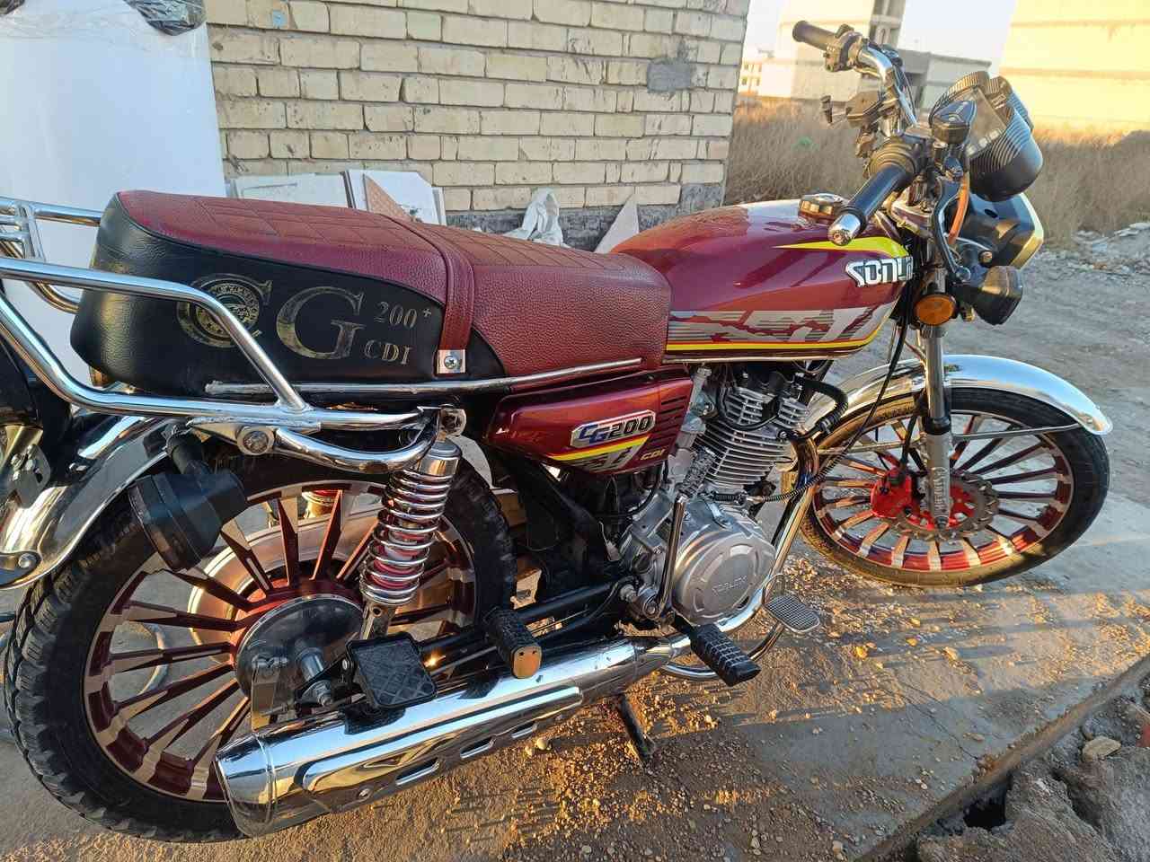 السلام عليكم دراجه سونك موديل ٢٠٢٥  الدراجه كل نقص مبيها وكلشي ممبدل بيها سعرها 775 مكاني بغداد صابيات الكاظمية  ***********
