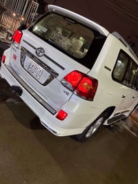 لاندكروز • ٢٠١٤ • رقم بغداد