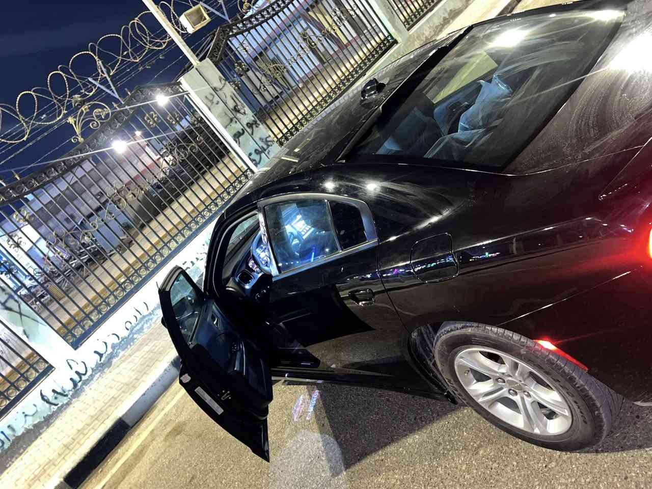 السلام عليكم شباب عندي جارجر للبيع موديل 23.  مكينه 3/600 مواصفات ستيرن شفتات شاشه جبيره سياره ماشيه 6400ميل 
حلوه وجديده
 ونضيفه ورقمها أربيل

 تحويل ثاني يوم وكاله 

***********
