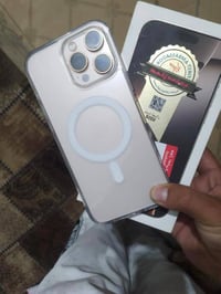 ايفون 16 برو ماكس  ذاكره 256  نظافه 100%  الجهاز ماستر مقفول  بطاريه 9...