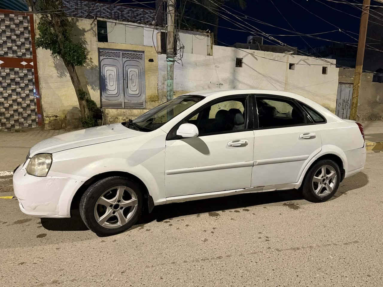 وبتره خليجي بسمي
رقم مثنى 
سنويه نافذه ب23 غرامات عليه سنويه عليك
#متجايه؟؟
مكينه وكير ومداور شرط جديده 

45 وبيهه مجال بسيط  

تصال ***********
