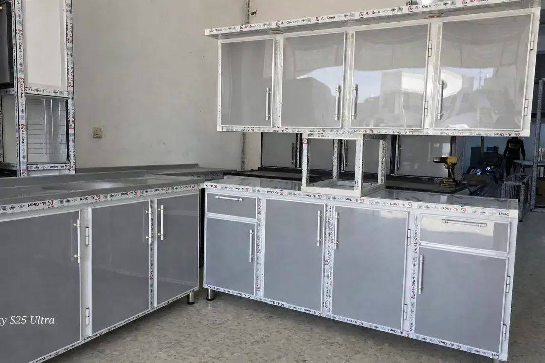 للبيع او مراوس بقديم مع فرق جميع الوان والأحجام حسب الطلب شغل درجه اولى مبطن وجه وكفه شرط الحجز ع خاص


**إذا كنت صاحب هذا الإعلان وتريد حذفه لأي سبب، رجاءا أرسل رسالة إلى الدعم الفني**