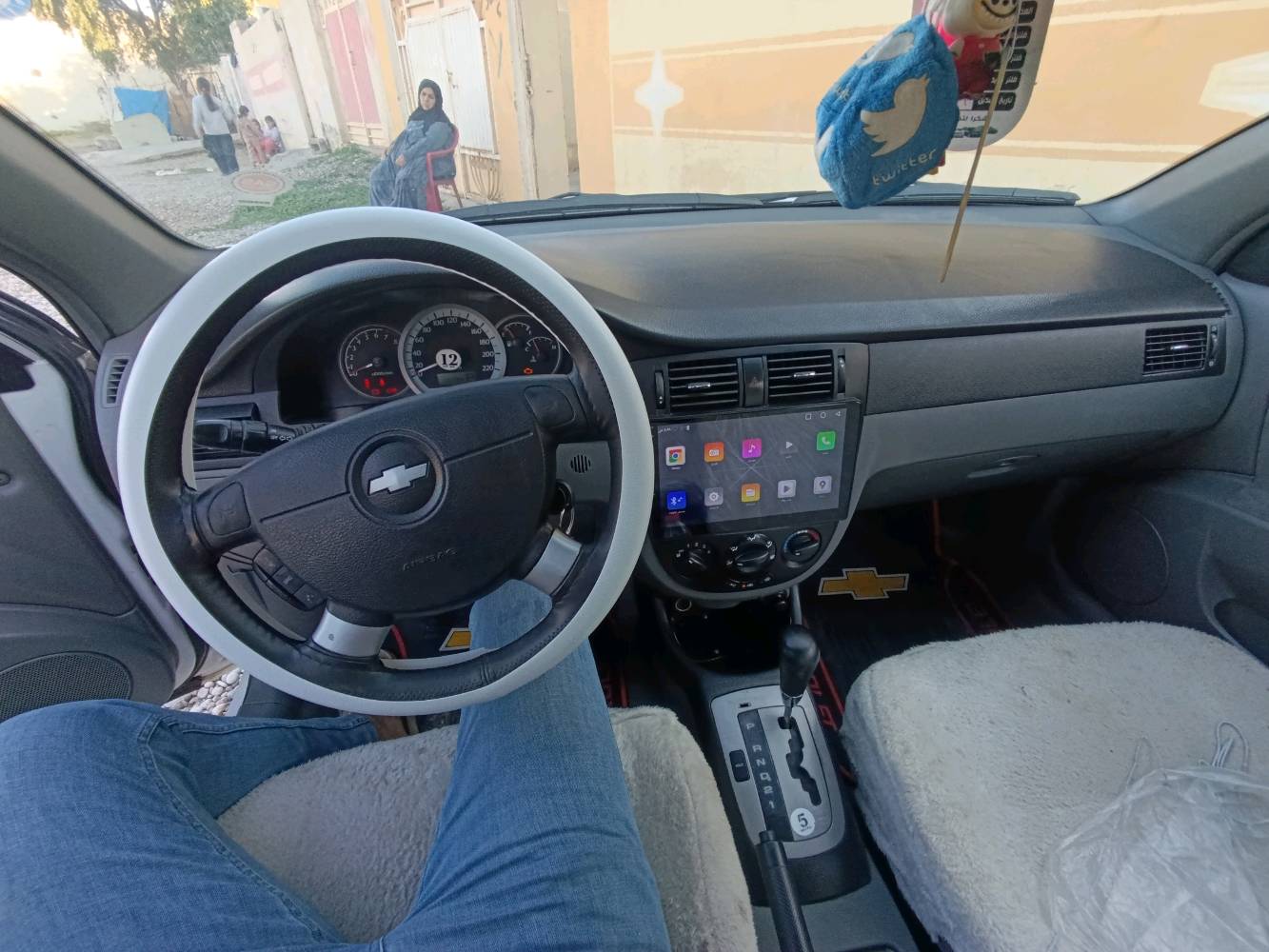 اوبترا  2011  رقم جدي لون ابيض رقم سليمانية باسمي سنوية  وهزة وبراد جديد  محرك وگير شرط
 تبريد وتدفئة
كير اوتوماتيكي
مكفولة من الضربة والصبغ بيهة بس بارد وشبر كارت بالسقف
شاشة ايباد تحكم استيرن جام كهربائي تحكم مرايات كهربائي سيارة نضيفة مال بيت ماشية 167 الف 