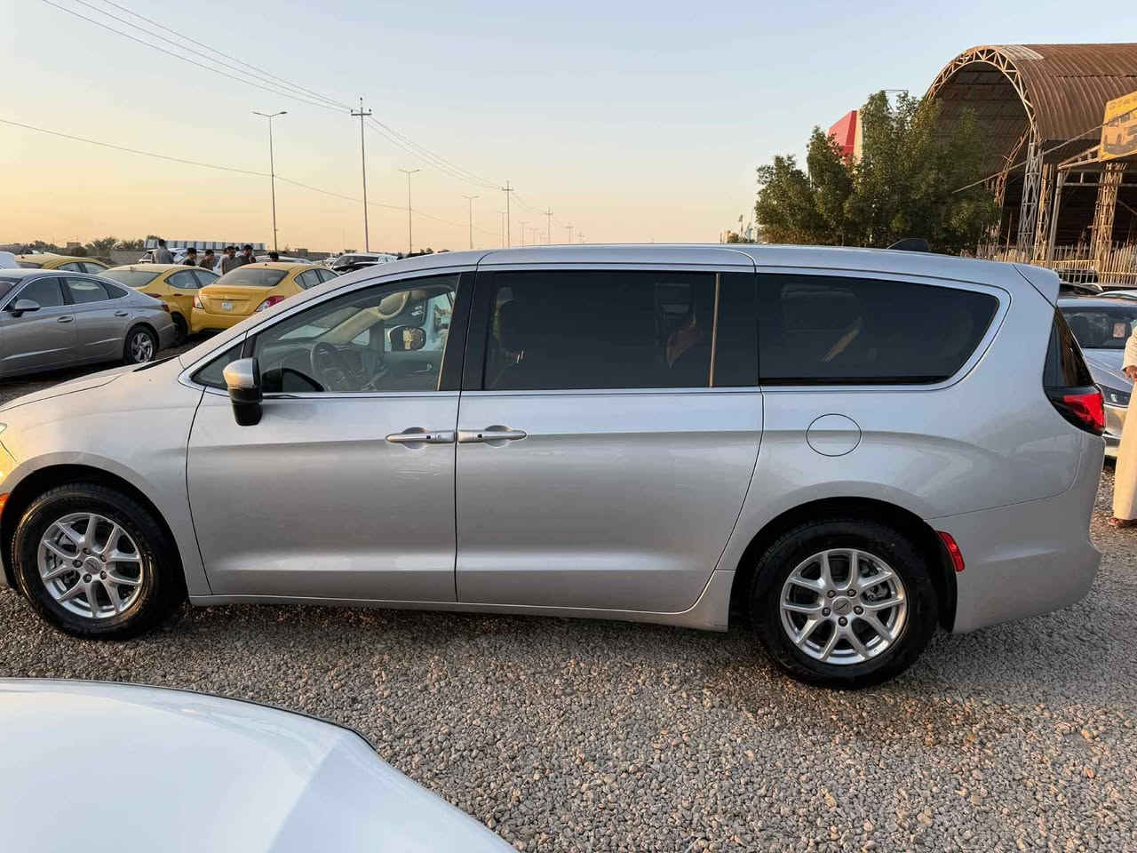 يا الله باسفيكا 23 مامرقم يترقم جميع المحافظات ماشيه 18الف حادث ربع بنيد صبغ جاملغ مبدل باب مرشوس  بيبان كهرباء جنطه كهرباء  شاشه جبيره رادارت بعد بيها هواي مواصفات السعر 180$ بيها مجال الستفسار اتصل على الرقم ***********
