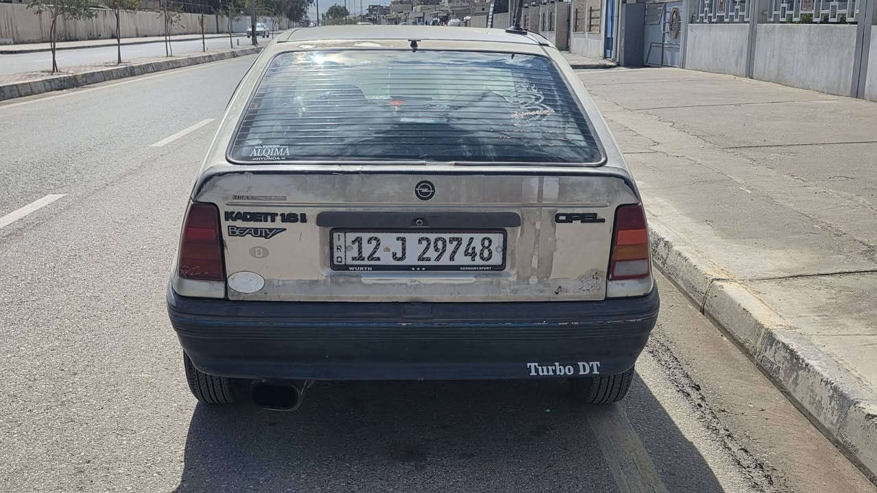 السلام عليكم من رخصت الادمن عندي سياره كاديت موديل 1991 رقم الماني مسطره السنويه نهايت 29 بيها نفخ وشرط التحويل السعر 22وبي مجال بصيط مكاني موصل تلكيف حي السلام *********** 
***********
