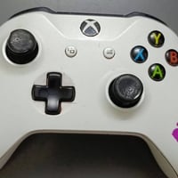 يده اكس بوكس اصلية • يده بلي4 عاطلة • يده متوافقة 360/PS3 جديدة