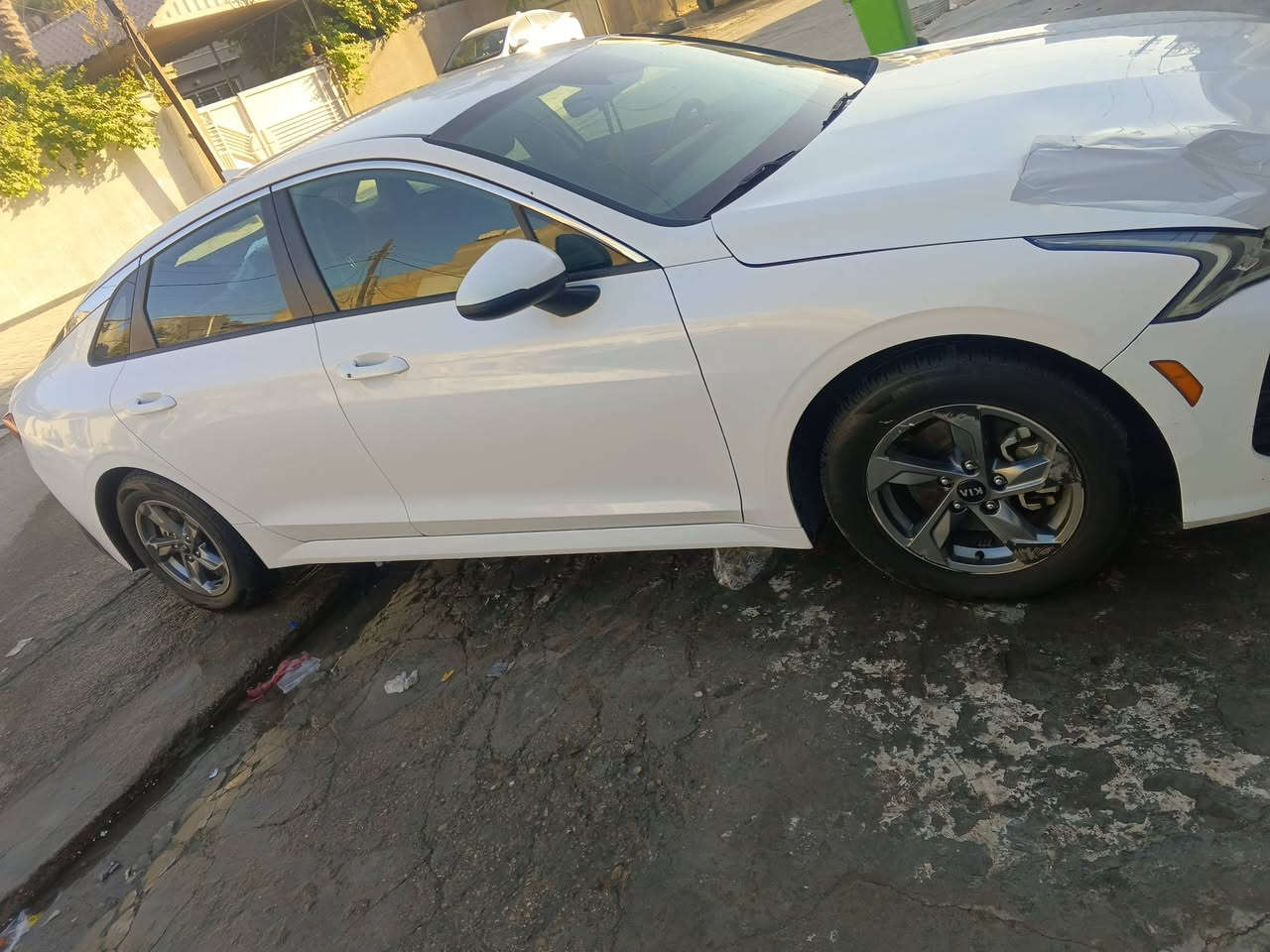 متاح سيارة كي فايف *********** للستفسار
