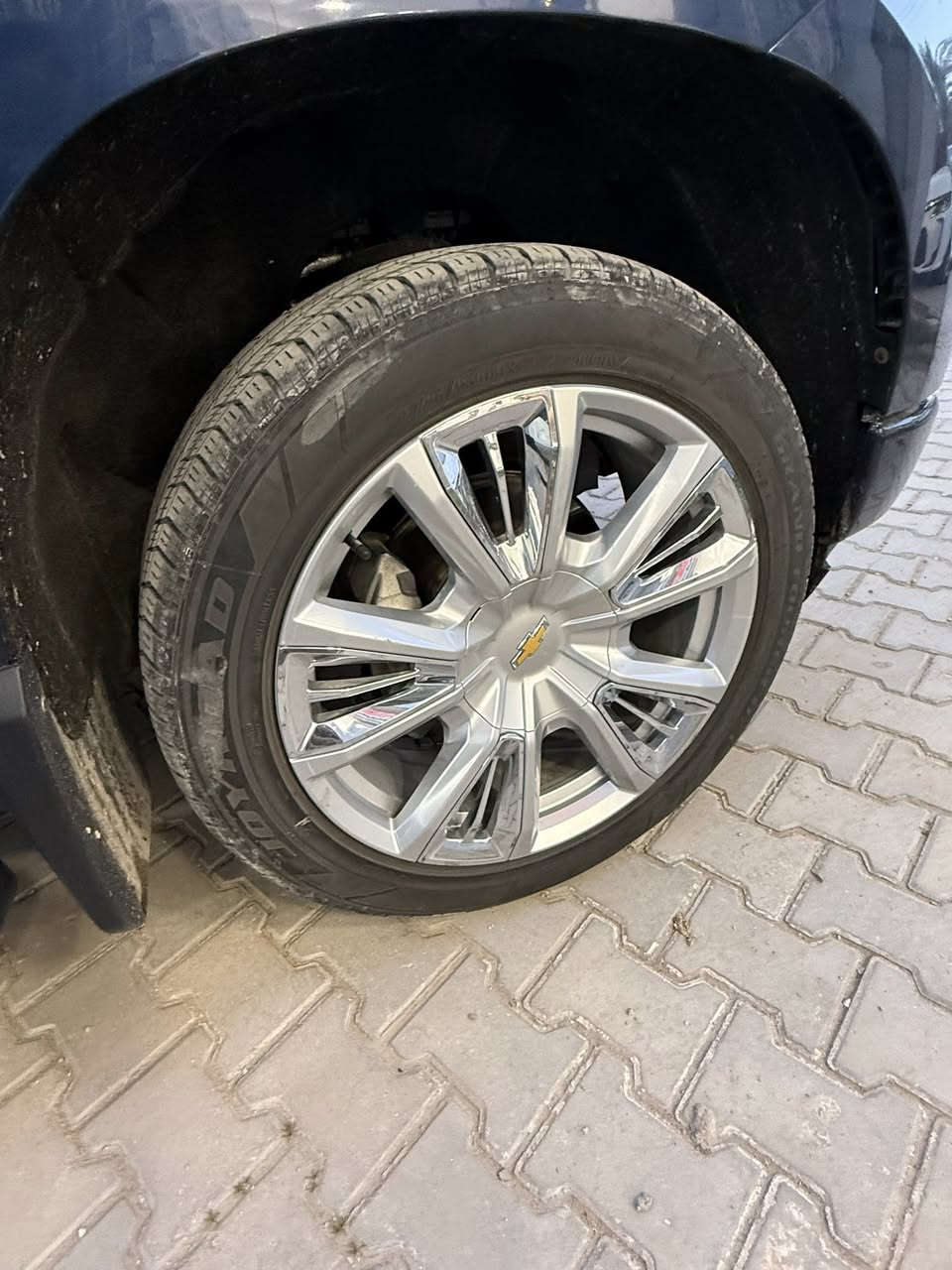 سلام عليكم
سلفرادو بجم تاهو موديل 2023
السيارة ماشية 67 الف كيلو متر 
مكينة 5700 - 6 سلندر تون تيربو 
السيارة كاز .
السيارة أمريكي كلين تايتل
وبيها كتاب تضليل وبالسنوية 
رقم أربيل مميز 54000
المواصفات : فول عدا الفتحة
المواصفات : 
1- كشنات جلد تدفئة تبريد 
2- كامرة دوارة 360
3- داتا شو 
4- مساج بالكشنات
5- رادارات حساسات امامي خلفي 
6- كير بطح
7- دشبول حديث 
8- شاشة دجتل 
9- قيادة ذاتية + تدفئة بالستيرن 
# سعرها 375 الف وبيها مجال بسيط
***********
