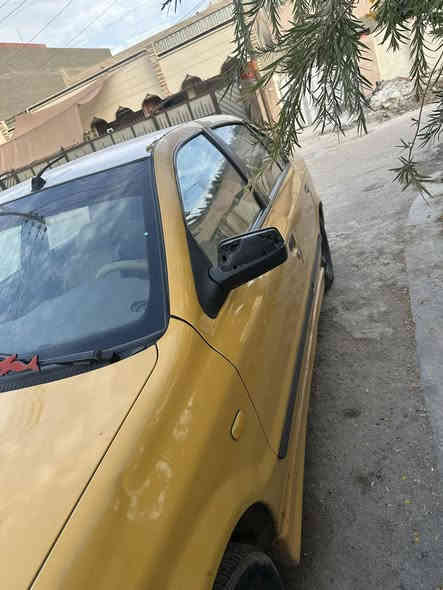 سمند للبيع 2012السياره بيها بس بنيد مبدل سعر 32رقم الهاتف ***********
