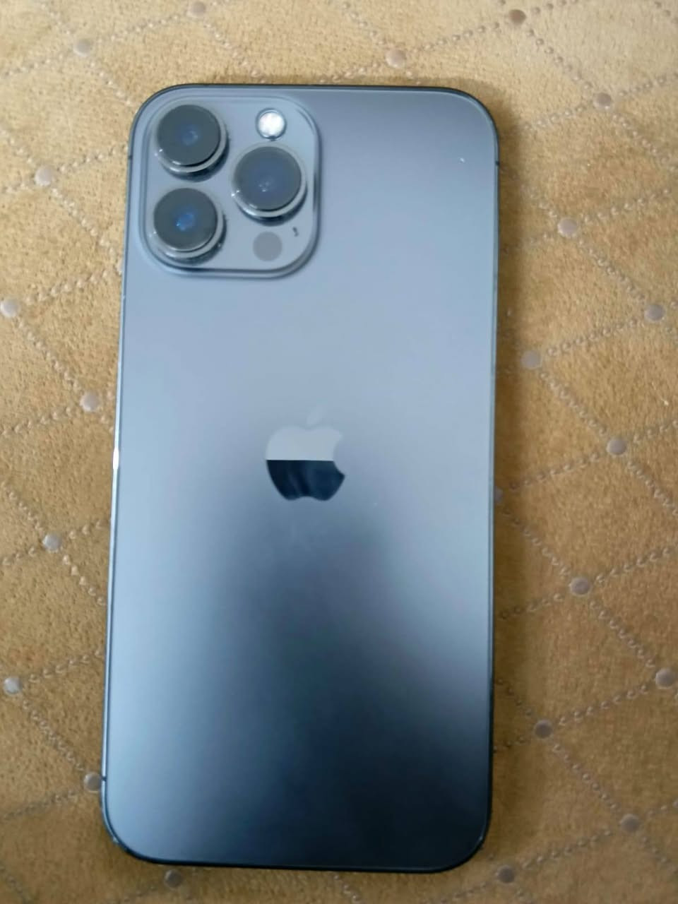 سلام عليكم ايفون 13برو مكس للبيع مبدل شاشه بس وجهاز نضيف السعر 600وبيها مجال مكاني بعقوبة هاتف ***********
