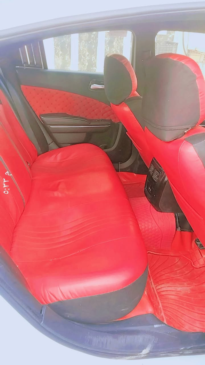 السلام عليكم جارجر موديل 2015السياره فول مواصفات السياره ما بيه حادث بيه ملاحضات بارد كير شرط مكينه شرط حداديه 80- بل 100 الساره بيع مستعجل خابر ودلل ***********/  ***********
