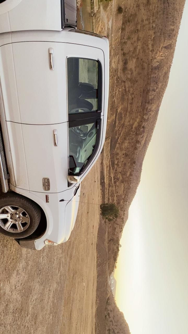 السلام عليكم
رام للبيع موديل 17 السيارة فول 
كلين تايتل جاهزة من كلشي 
رقم سليمانية بأسمي 
داخل ملكي وجلود طبيعية 
فول تحكمات 
دبلات امامي وخلفي 
+چوبلس امامي خلفي 
السعر اتصل وتدلل 
السيارة مكانها بغداد  
***********
