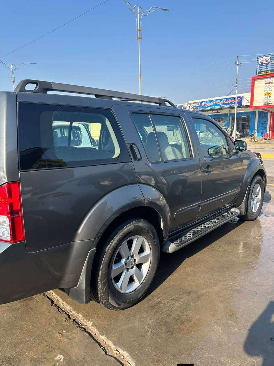 السلام عليكم
للبيع نيسان باثفندر 

2008

مكفوله من الصبغ بيها بارد قليل 

مواصفات نص فول 

محرك v6 4000

رقم بغداد دولي 

العنوان : محافظة صلاح الدين -قضاء الضلوعية 

للاستفسار 

***********

***********
