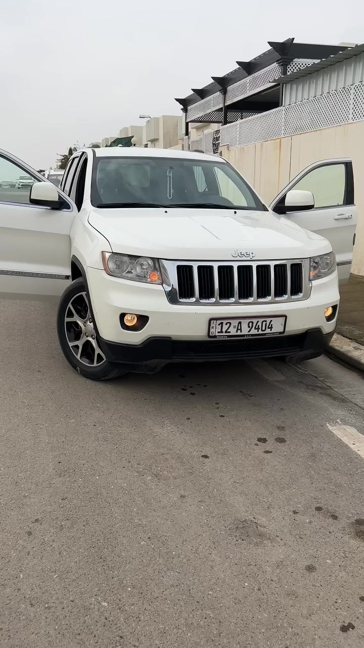 وين الي يدور جديد جيب2011 نضافه97 بل100 رقم مميز كابون بانزين طخم حداديه جديد طخم تايرات وويل كب جديد عليها. اداما كامله نوزلات بلكات فيتبم مراوس فقط جار اوباما  للتواصل خاص ورقم***********
