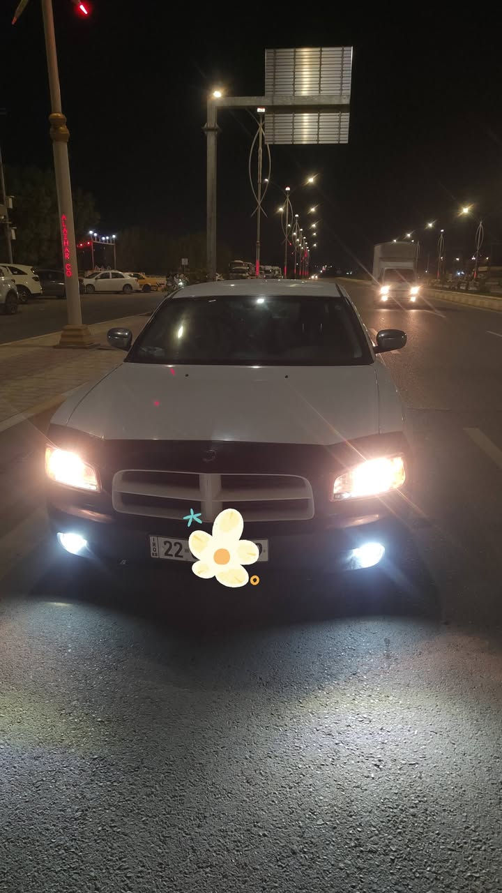 شارجر 2010 
رقم اربيل ب اسمي مداور ثاني يوم 
سنوية جديدة 2031
مكفولة محرك گير تبريد شواصي 
مصبوغة عام  الگشر شوف العين
السعر 95 وبيها مجال بسيط 
العنوان الناصرية مركز 
للأستفسار الاتصال 
***********
