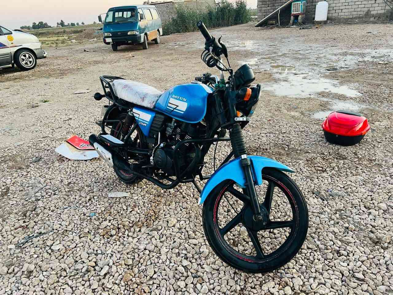 السلام عليكم دراجه دايون موديل 2022 مكفوله كفاله عامه محرك 150تخم تاير محرك لاتنقيص ولا تبخير  بل كارتون.بريك مامي خلفي كهربائيّات فول دراجه مانقصهى برقي العنوان بابل السعر900وبيهى مجال رقم الهاتف ‏‪***********‬‏
