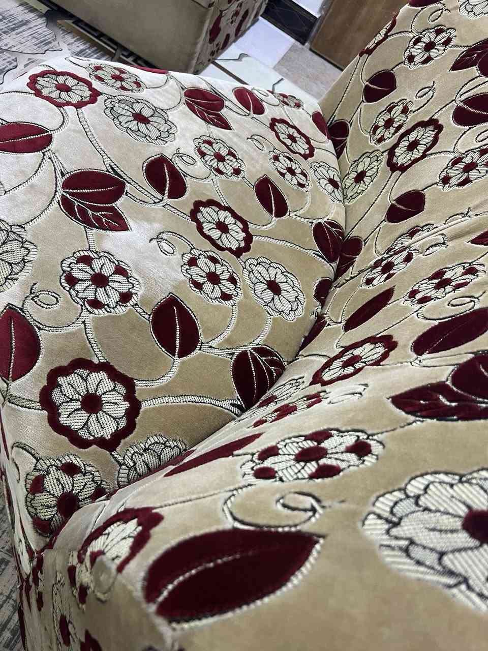 ديوان كويتي كامل 8 قطع
الديوان كبير،، تقريبا يطلع 10 متر،، اسفنج ربل  كلش قوي والنضافة واضحة بالصور،، اي ضرر مابي ابد 

السعر 275 وبي مجال 

العنوان البهادرية 

@إشارة


**إذا كنت صاحب هذا الإعلان وتريد حذفه لأي سبب، رجاءا أرسل رسالة إلى الدعم الفني**