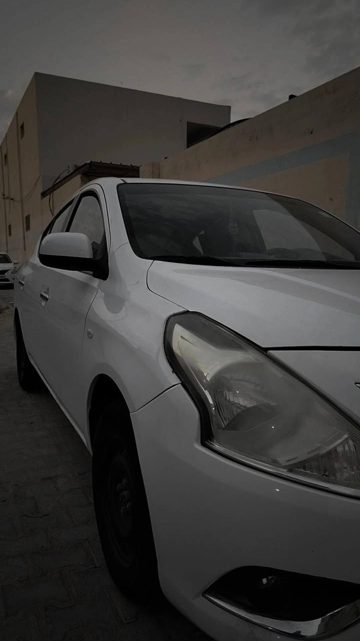 سلام عليكم
نيسان صني هندي بليته زركه موديل 20 بأسم شركة مهند  السياره كفاله، محرك كير تبريد كفاله ادامه مسويله قبل كم يوم السياره جاهزه ع الأخير بيها بارد صغير بطرف جاملغ الخلفي جهة سايق، السياره مراوس فقط بسياره انسب منها، مكان السياره النجف الاشرف
*********** واتساب فقط.
