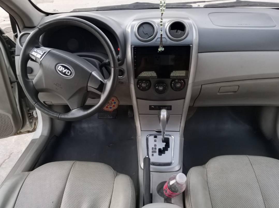 السلام عليكم BYD  موديل ٢٠١٣ بلاديه كير مكينه مكفولات مشروع وطني بسمي هزه وسنويه  مكاني بغداد الامين السعر ٥٤ / لاستفسار ***********

