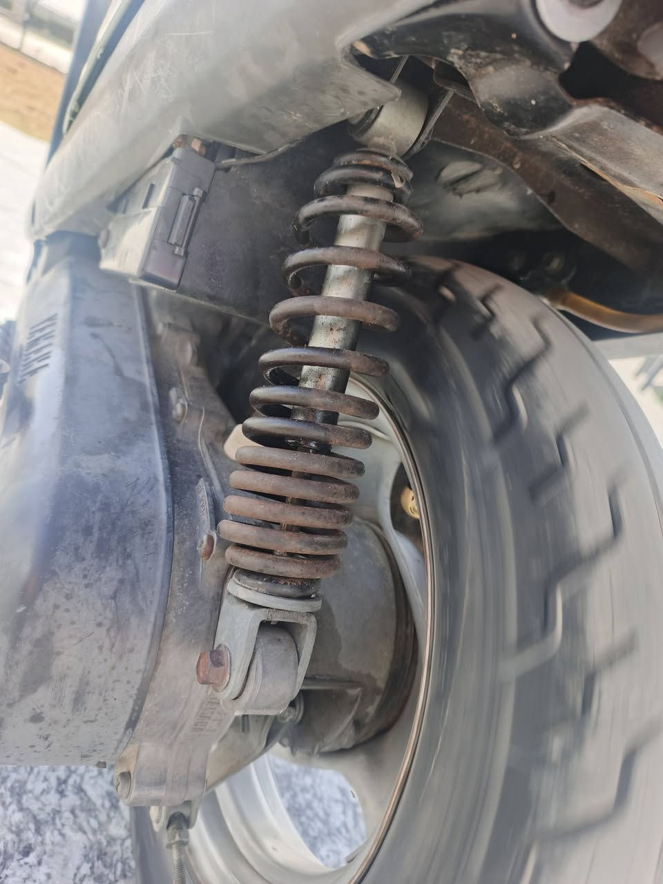 سلام علیكم اخوانی الماتور لبیع محرك(٨۰)تایرات جدید (5000)کم رایح كل جسمه كبس وبیلادی كتلوك هم باقی ر.م***********مکانی ڪرڪوك
