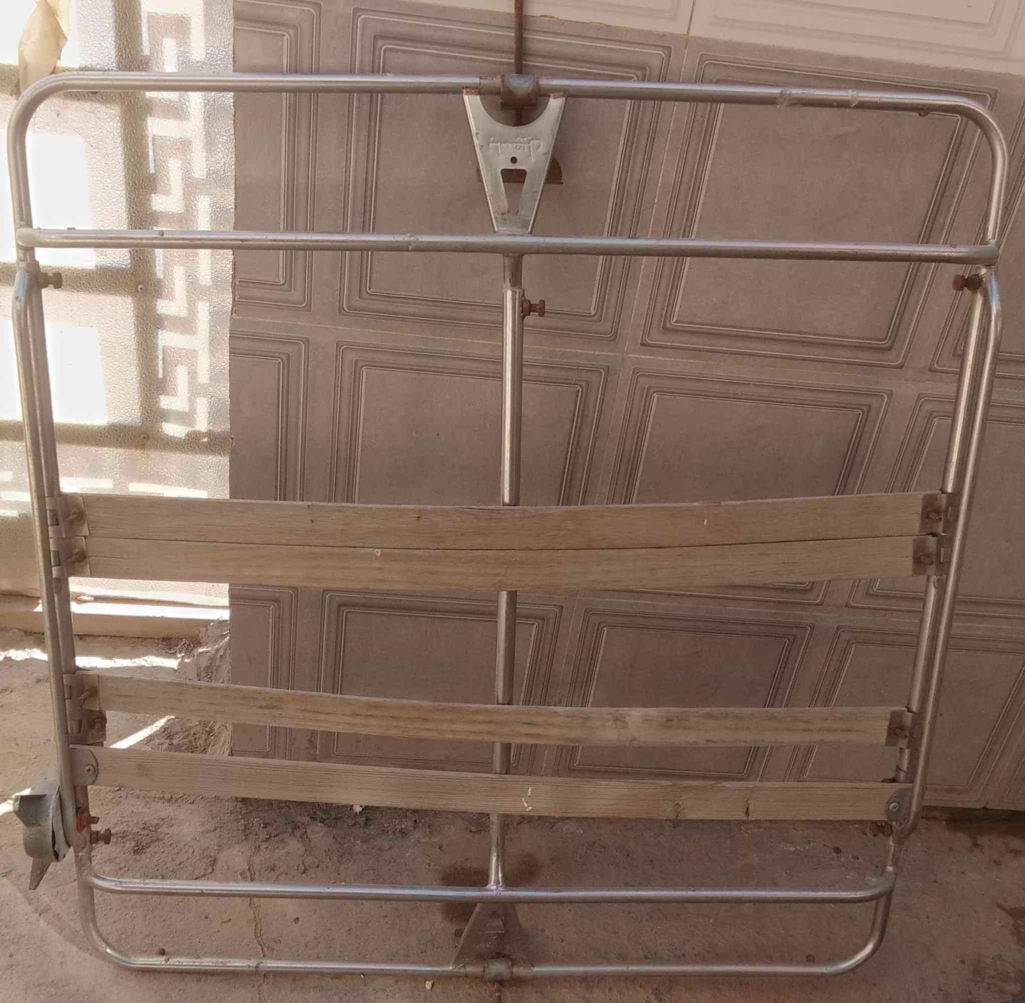 سيبايا السعر ٣٥  
اسطابكسيل +قبق ولفات طيبة + باقي الاغراض السعر ١٠

للاستفسار اكثر الاتصال ***********
