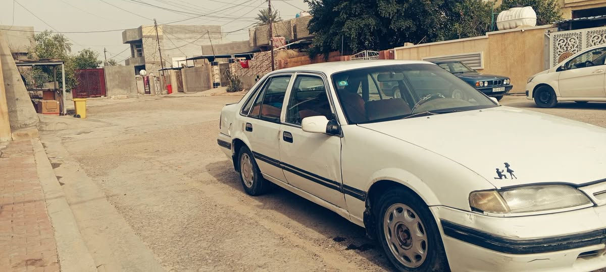 السلام عليكم ورحمه الله برنس للبيع رقم دولي سنويه لل 30 2000 كير اوتوماتيك ماكينه مفتوح شرط التحويل صدر خلفي امامي جديد باور ستيرن جديد كهربائيات كلها شغاله سنتر لوك شغال سعر البيع 25 ورقه وبيها مجال بسيط مكاني بغداد رقم الهاتف ***********
