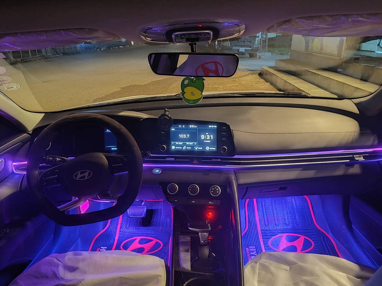 النترا. 2023 شكل 2024 داخلة بشهر ال12  تجميع صيني رقم أربيل باسمي تحويل ثاني يوم
السعر  133 بيها مجال قليل

المواصفات فوووول

محرك 1500 دبل نوزل دوش

شاشه ديجتال

بصمه

جام عل ريمونت اوتو

كشنات جلد

هند بريك بصمه

اوتو هولد

فتحه سقف

محرك 1500 دبل نوزل

حساس لايت

حساس خلفي بلادي

حساس أمامي بلادي

تبريد قطعتين

كاميرا خلفيه بلادي

جي بي اس

نضام تشغيل الكاميرات

شاشه كبيره اصلي ابل كار بلي

 نضام ترحيب مري شفط

نضام مود درايف إيكو وسبورت و عادي

تحكم ستيرن فول

ويل كب كروم حجم 16

لد امامي نهاري

شباك نيكل

مانع انزلاق

مانع انحدار

لايت عدسات زنون

ايرباكات

جهاز موازنه ABS

انارة محيطية دشبول ودوسة

دوشمة الأرضية والصندوق جلد

عنوان بغداد
واتساب ***********
