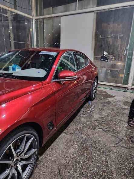 السلام عليكم جينيسيس g70 2023 فول مواصفات فور ويل ماشيه ٣٣ الف كيلو حادث ما بيها تقرير مياه أمطار رقم بغداد بأسمي السعر 205 وبيها مجال بيع او مراوس حسب القناعه للاستفسار الاتصال على الرقم ***********
