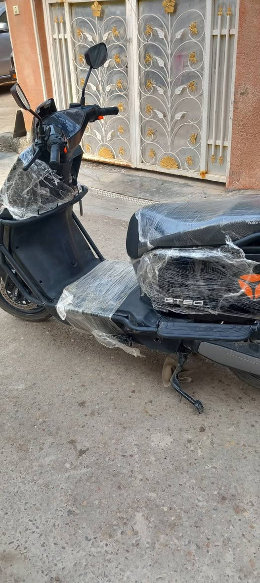 سلام عليكم دراجه للبيع الدراجه صاله شهر عند مماشيه هواي سعر الدراجه مليون 130وبيه مجال 
العنوان بعداد الشعب تواص عل رقم ***********
