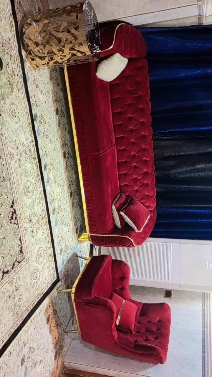 سلام عليكم..
تخم للبيع مستعمل شي قليل. ست مقاعد..  السعر 650وبي مجال قليل 
تفاصيل مراسلة واتساب.. 
***********
