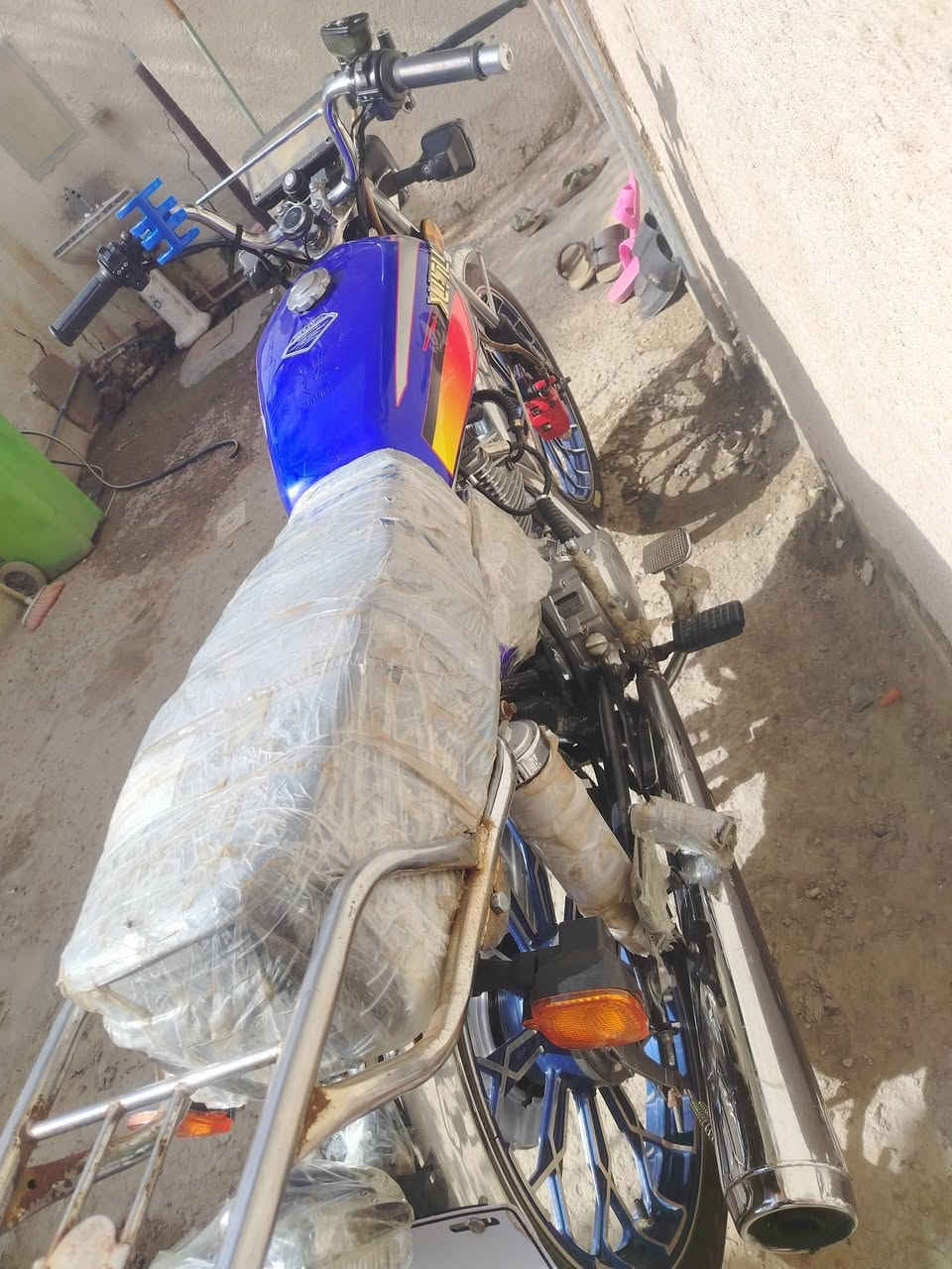 السلام عليكم دراجه 🇮🇷ايرراني 5كير جاهزه من كلشي موديل 24 وراق كامله ورقتين مكاني المحموديه السعر 650بيهه مجال بصيط رقمي ***********🇮🇷🇮🇷🇮🇷🇮🇷🇮🇷🇮🇷🇮🇷🇮🇷🇮🇷🇮🇷🇮🇷
