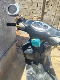 سكنس للبيع دراجه خير من الله الدراجه مبدل بيها بس كابريتا فقط  ب 450 ا...