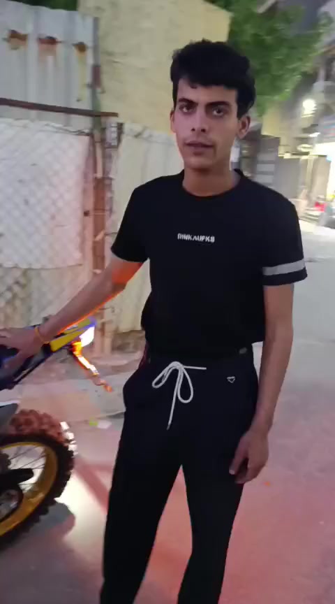 شباب دراجه مكفولة من كلشي شراي خل يخابر معروفة مليون وشبعميه ***********شراي خل يتصل�
