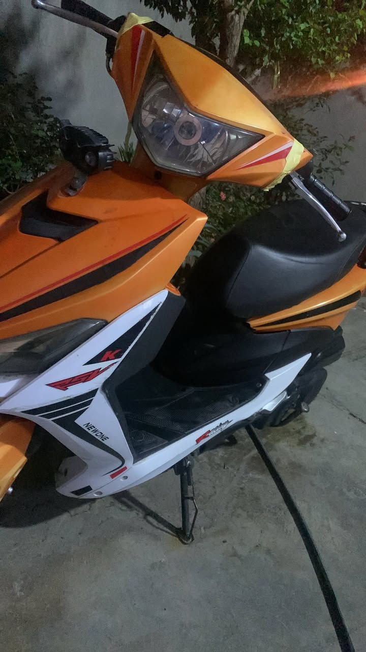 ماكس fs للبيع او مراوس ويه ايراني دراجه نضيفه ومحركها نشط صالنصه FM سعر 400


**إذا كنت صاحب هذا الإعلان وتريد حذفه لأي سبب، رجاءا أرسل رسالة إلى الدعم الفني**