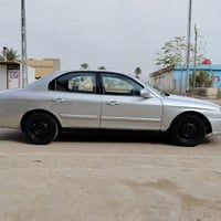 سوناتا • ٢٠٠١ • مكينة ٢٠٠٠