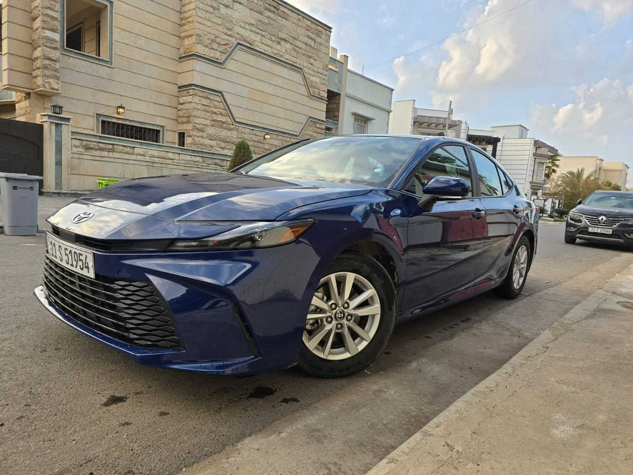 كامري 2025هايبرد دخول حديث ماشيه 8000تبديل جاملغ وبنيد سعر 22000الف دولارمكاني الحارثيه للاستفسار ***********واتس
