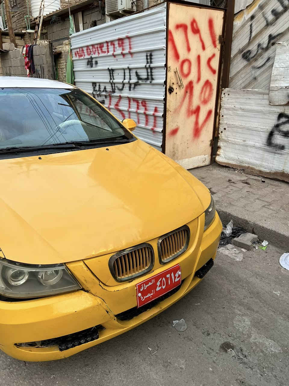 سلام عليكم سياره ايفان موديل 2011سنويته لحد 2030مصفره من الهيئه والغرامات سياره جاهزه وتجي وشوفت عينك كفالته محرك وصولايات  
سعر 31ورقه وبيه مجال للشراي. ***********
