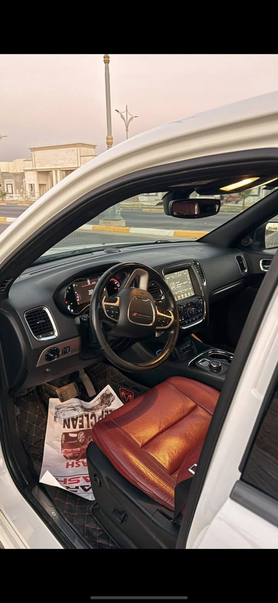 دورنكو RT 2017 وارد امريكي فول مواصفات عدا الفتحه مكفولة كفالة عامة محرك 8 سلندر 5700 ماشية 140 الف كم السعر ( 255 $)  للمراوس بلكزس 2013 او 2014 
*********** 
***********
