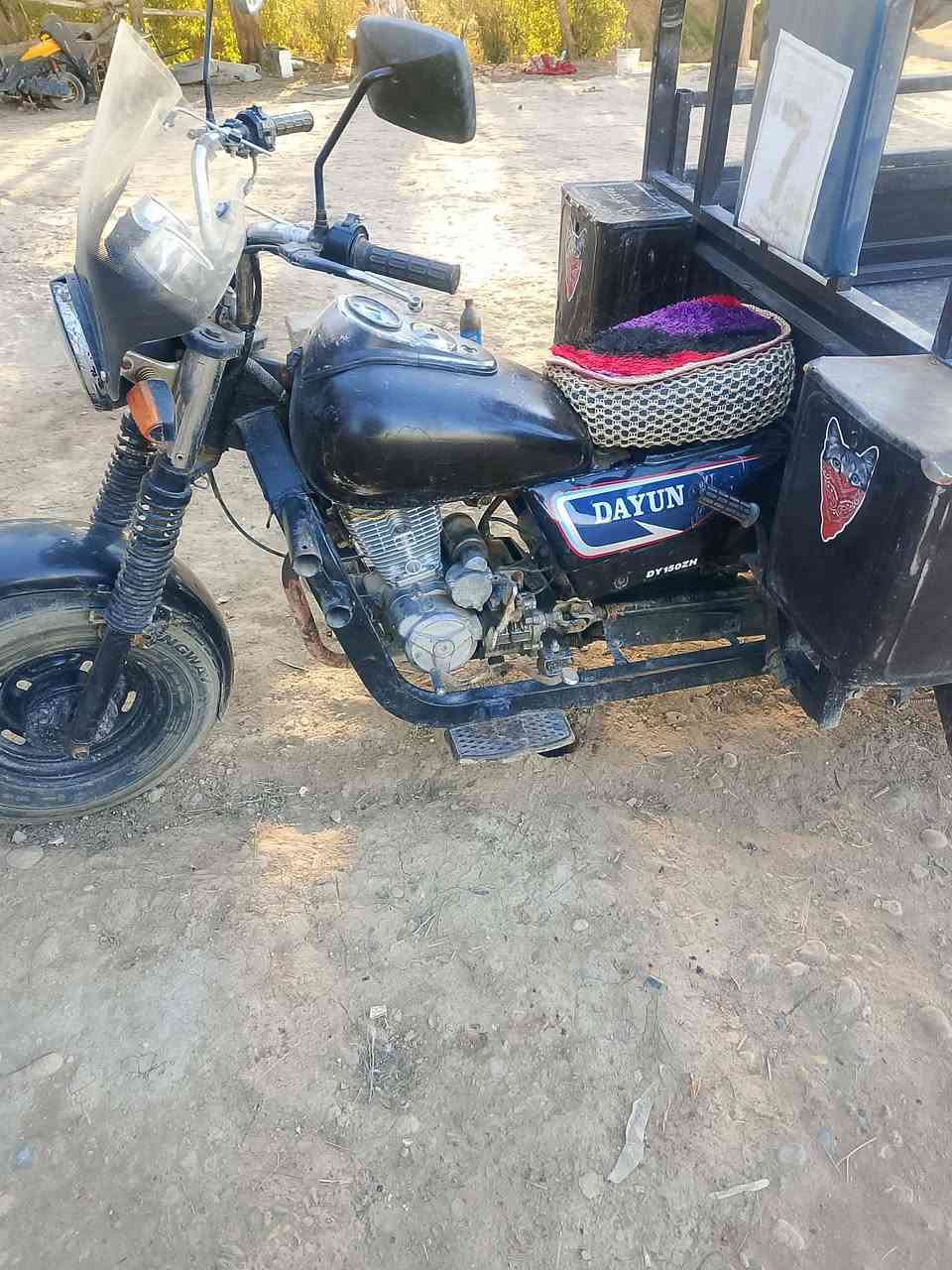 ستوته للبيع رقم اسود منفس
رقم واسط 
ستوته موديل 12 لون بيذنجاني نضيفه شاصي مكفول مداور ثاني يوم العنوان الكوت الاحرار‏‪***********‬‏
