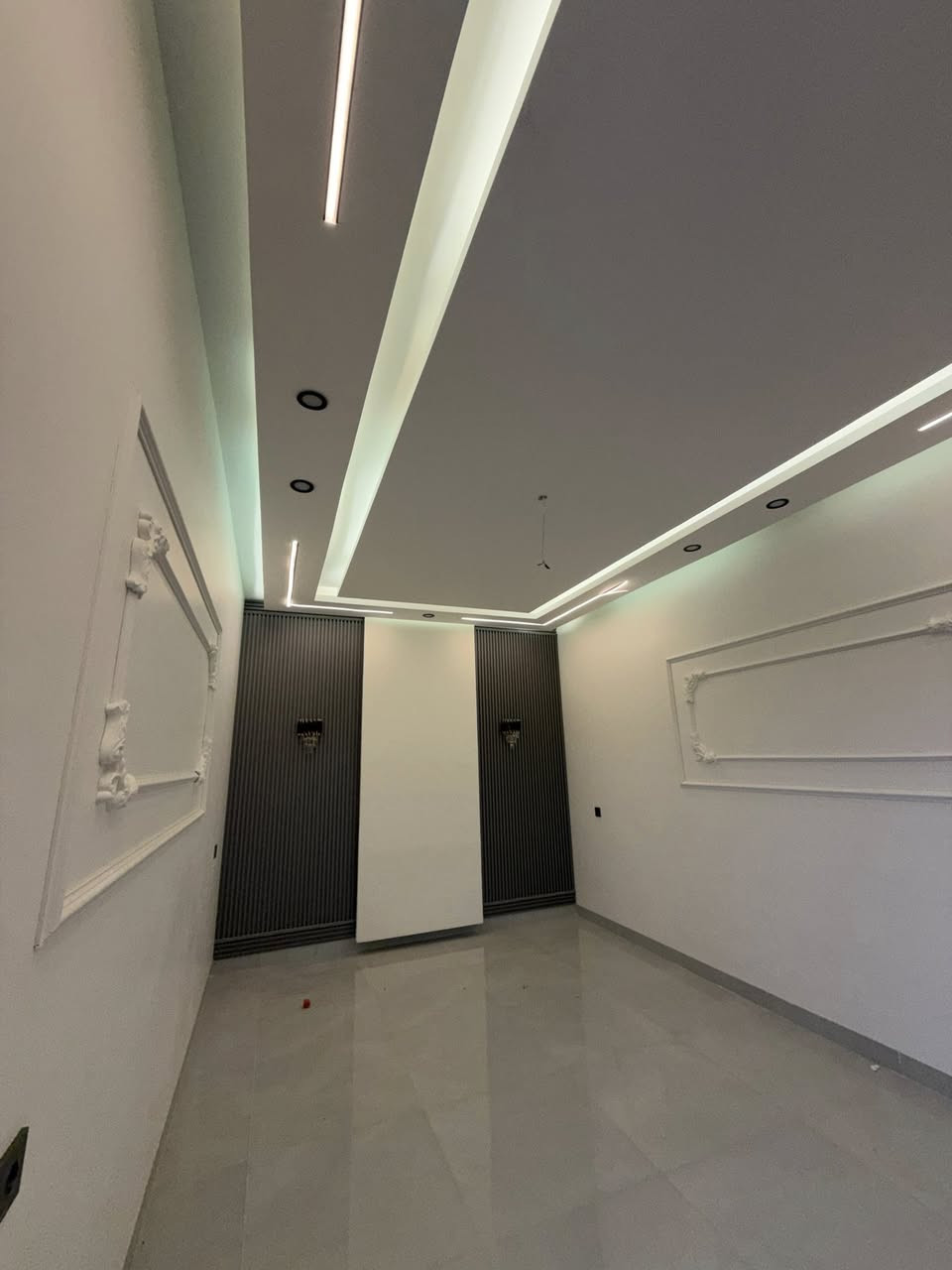 بيت للبيع كامل
مساحه 150 متر 
واجهيه 7ونص
زراعي ملك صرف (25)
ملاين الثانيه مجمع الاعضميه 
يم ماركت النون 
5غرف نوم + استقبال
طابق ارضي چبس بورد
شغل فول نفس ما موضح ب صور 
للستفسار 
***********
***********
