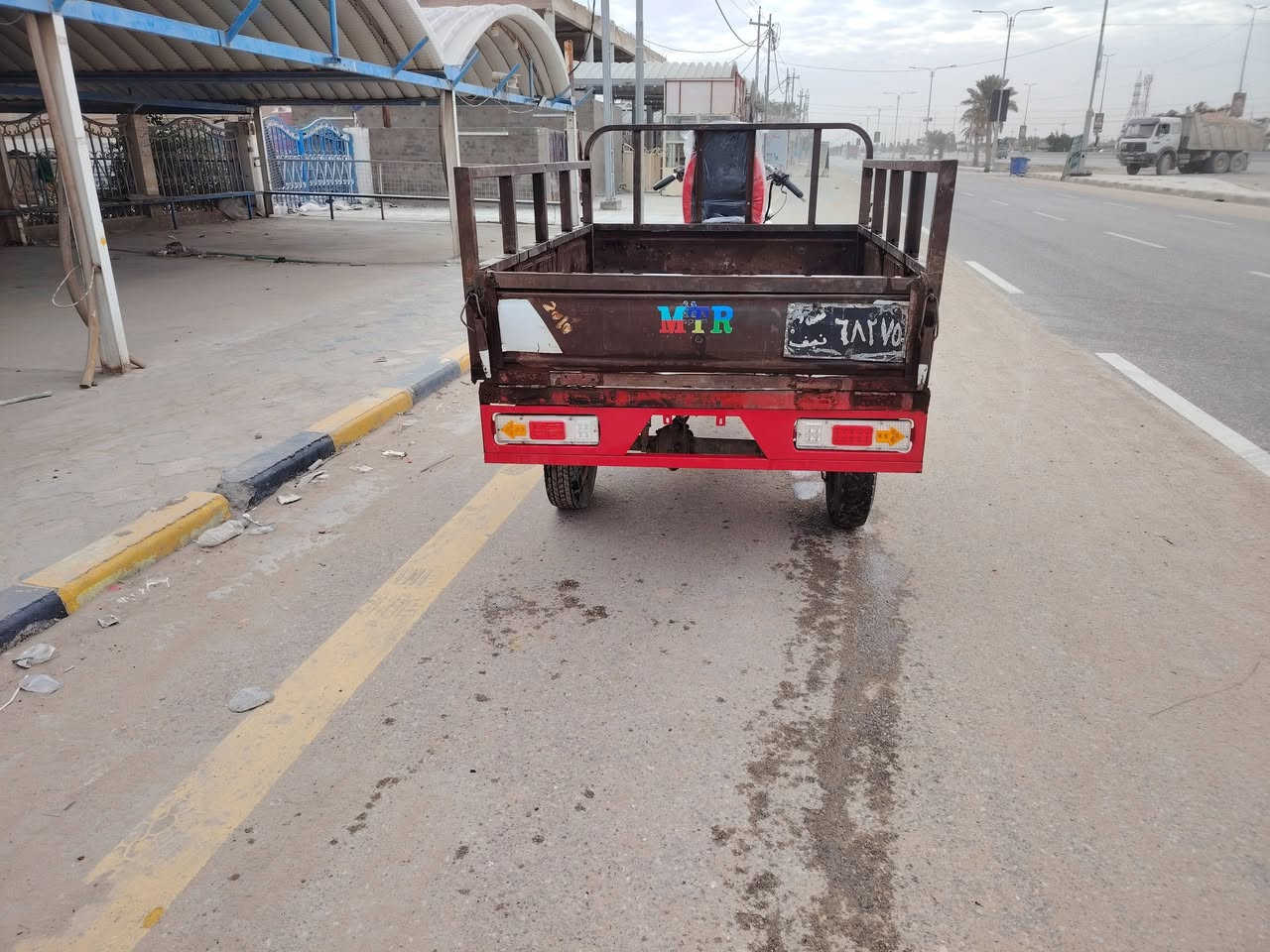 سلام عليكم ستوته للبيع مديل 2010 رقم أو سنويه مكينه 23 مكفوله ركبه أو مكينه وشاصي كفاله عامه تخم تايرات جدد اكسن جديد كهربأيات كله جديد نكره سلف ستوته جاهزه مال جناي متصرف عليه ربع سعر 900
للتصال ***********
