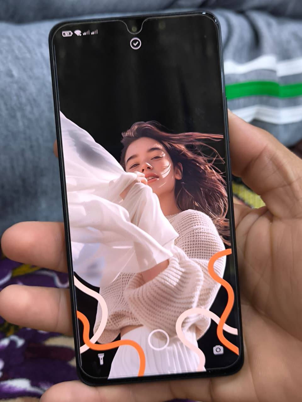 بوكو x6برو نضيف كلش شخط ما بيه ببجي 120فريم ملحقاته كامله سعره 300  مكاني بغداد ابو غريب وتساب ***********
