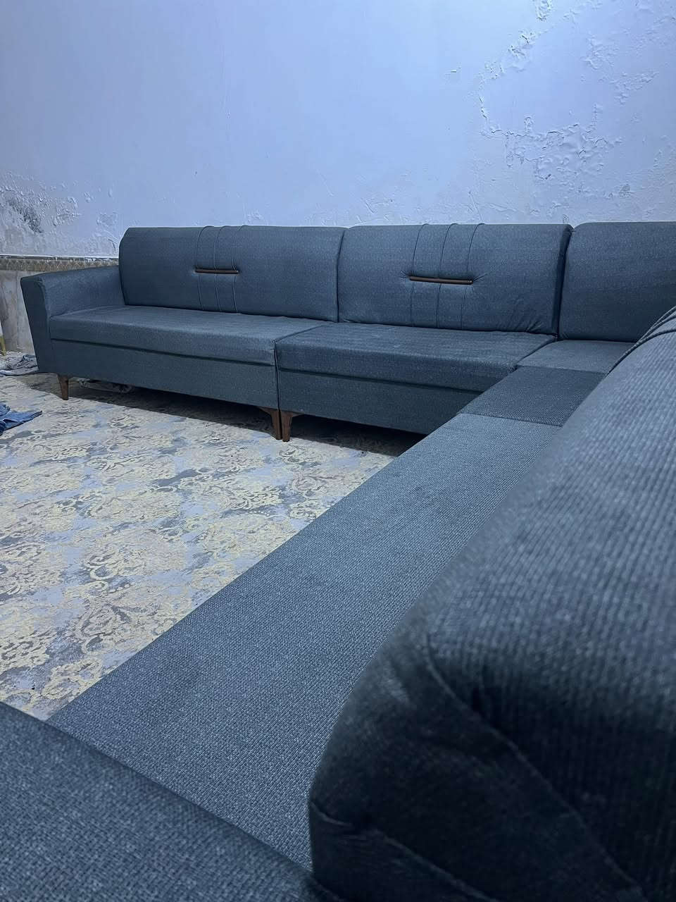 تخم ديوان مامستخدم ابدجديدوسعرمناسب كلش شراي يخابروتساب ناصريه***********
