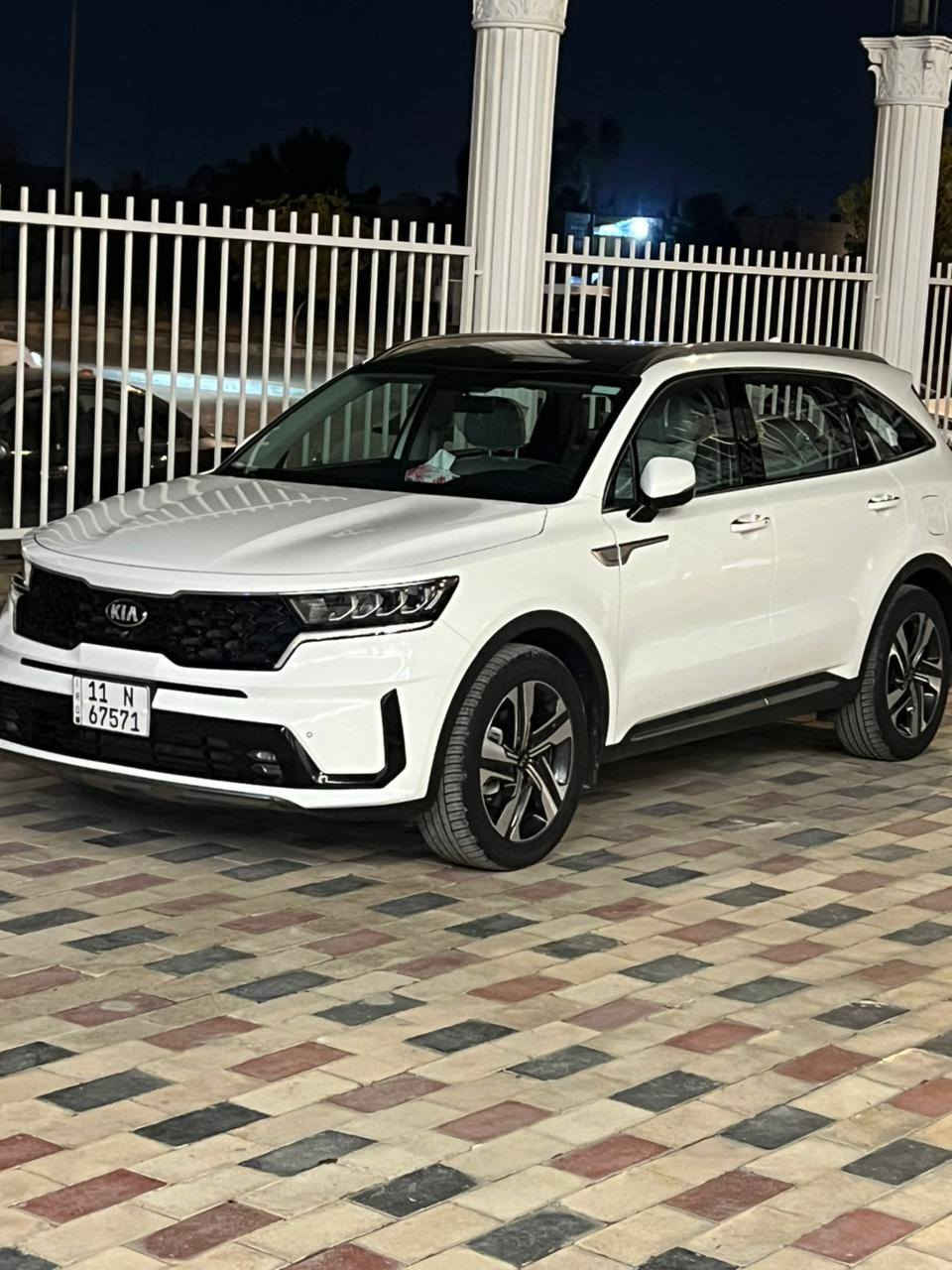 السلام عليكم ورحمة الله وبركاتة
سورنتو للبيع موديل 21فول مواصفات للخير ومكفوله كفاله عامه كير مكينه محرك حداديه
تبريد ثلج كير ماوس تحكم سيترن تشغيل عن بعد 
بنراما فول وجديده السياره للاستفسار اتصال عل ***********غير متواجد عل فيس فقط رصيد
