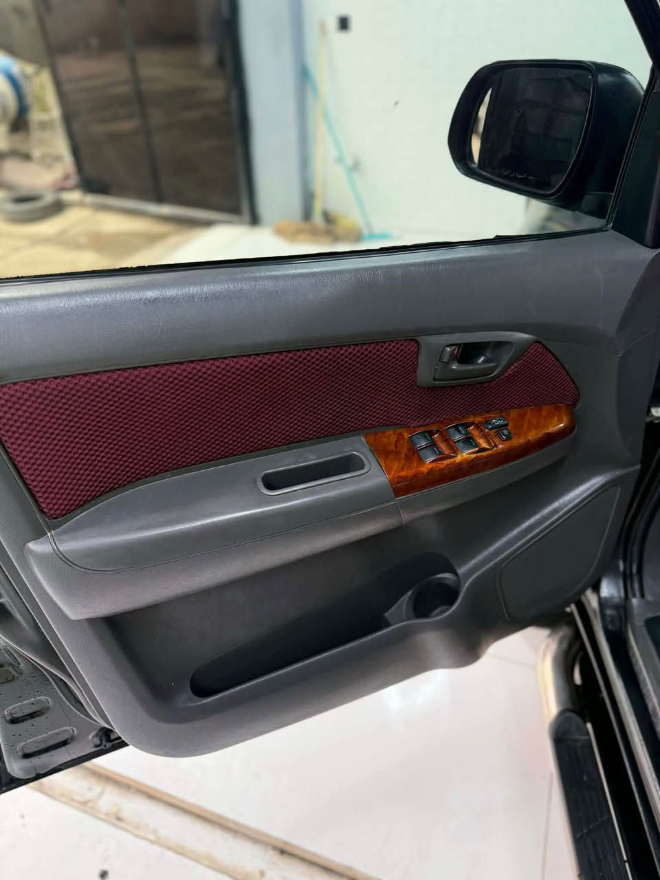 تویتا مەرزیە مۆدیل 2013 دە بل اکسل سەید نەهرو رەشی قەتران بی بۆیاخ بی سارد رەسمی سونەریم داناوە سەیارەکە فولە لە مواسەفات ناوسور قولای بتل abc دەبل ارباک شاشەو ئایپات ئاوینە کارە با حەساس جام کارەبا کامیرا هیتر سەنەوی رەقەم هەزە ژینگیە تازەیە تا 2030 بەناو خومە گیرو مە کینەی بەشەرت نە کراوەتەوە زورکەم رویشتوە سەتو دوکەلو بوخار بەشەرت توندو تولی بەشەرت جوارتایەیی نویە 
گورینەوەش دەکەم بەدلم بیت رەقەمی خاوەنی دانراوە نامە مەنیرە 
***********
*********** كويسينجاك, أربيل
