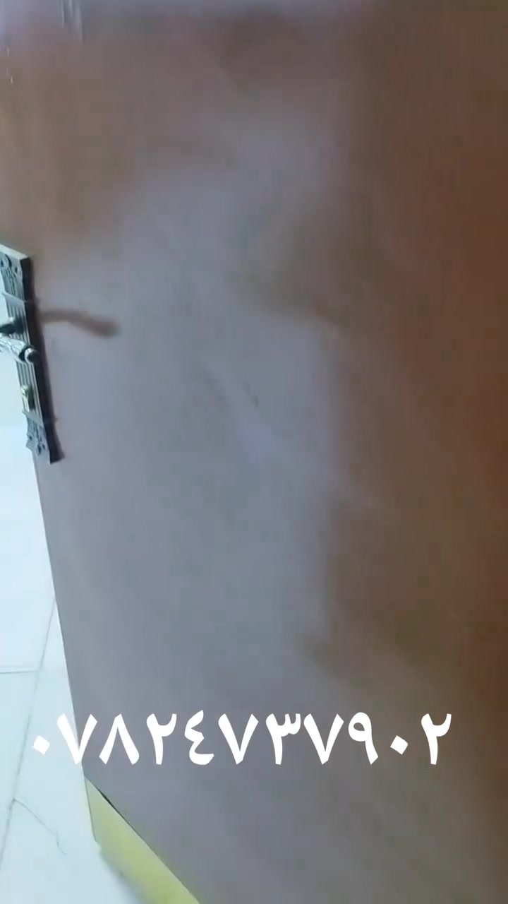 شقه للبيع عمارات سكنيه مدينة الصدر المساحه ١٥٠ تقريبا ثلاث غرف نوم وصاله كبيره جدا مطبخ وصحيات عدد اثنين طابق وسط اول بلشقق الخضر ( مدفوعه الثمن) استفسار ***********
